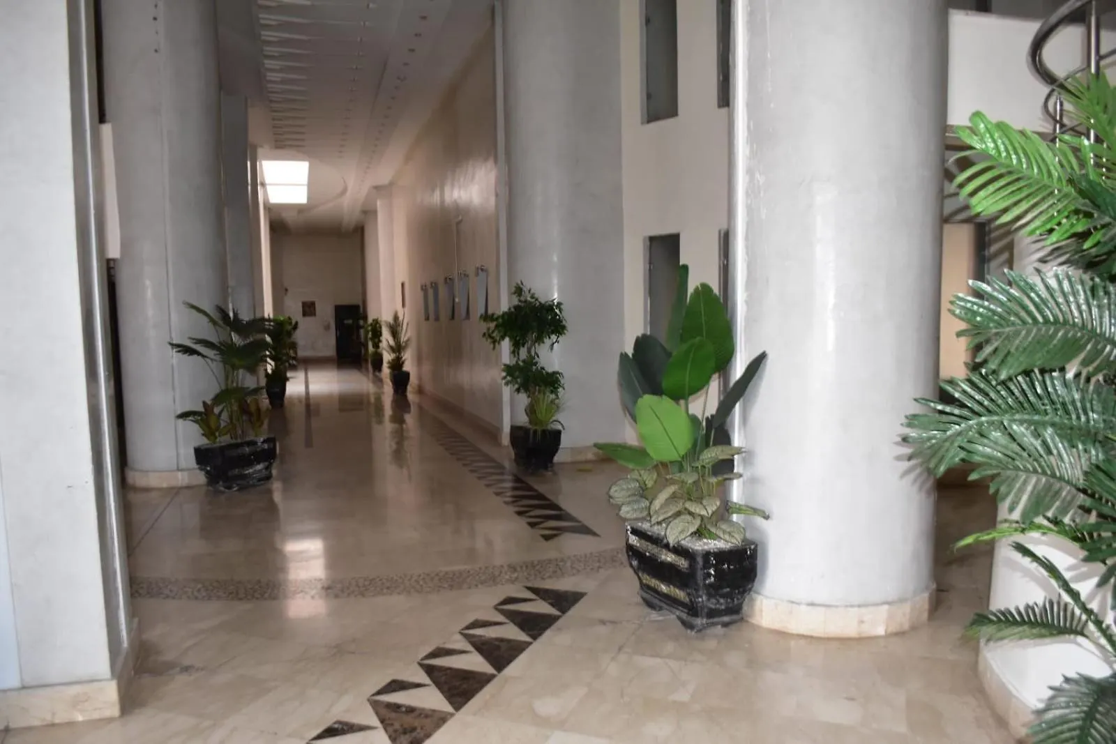מרקש Superbe Appartement De Standing A Marrakech Excellent Emplacement Au Centre-Ville דירה